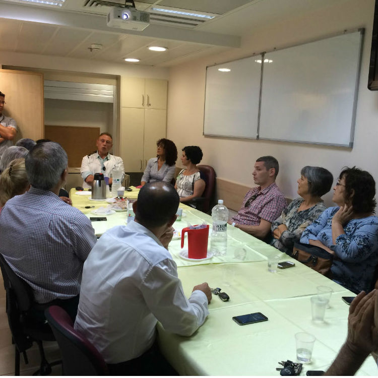 צוות מינהלת כרמל עם ראשי הרשויות במיון כרמל  